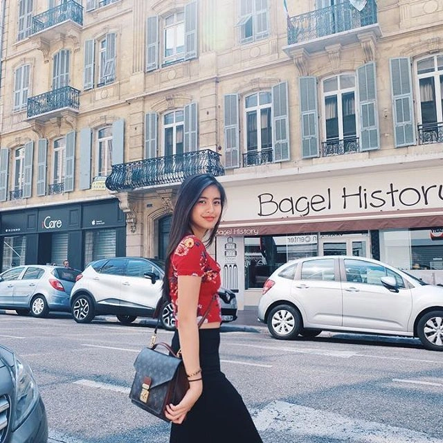 Gabbi Garcia in hot51