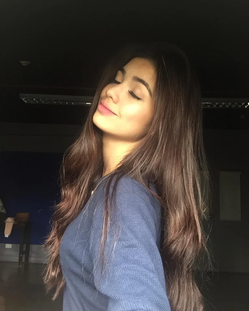 Jane De Leon in hot51