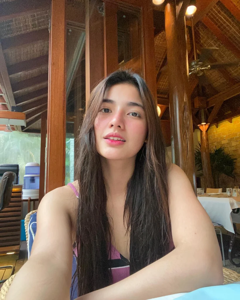 Jane De Leon in hot51 
