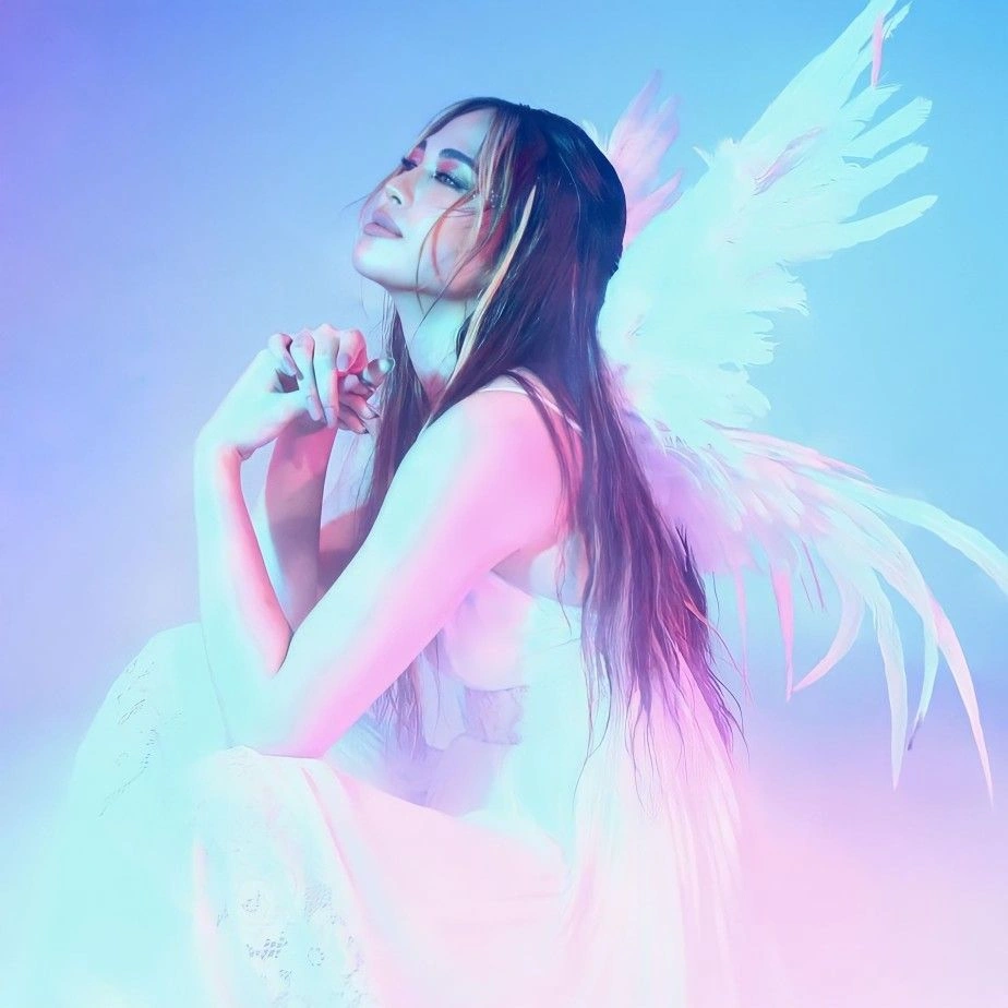 Janella Salvador in hot51