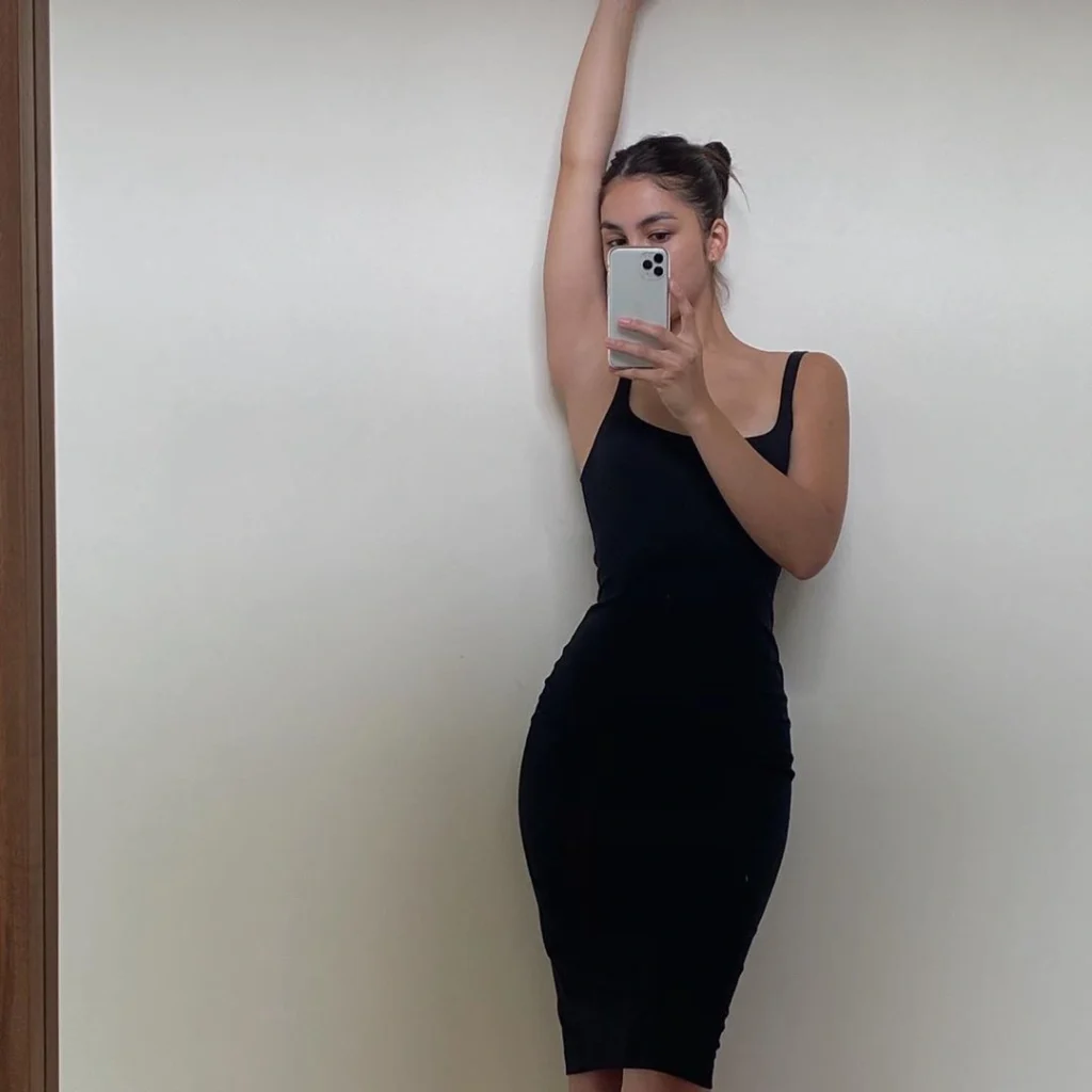 Julia Barretto in hot51
