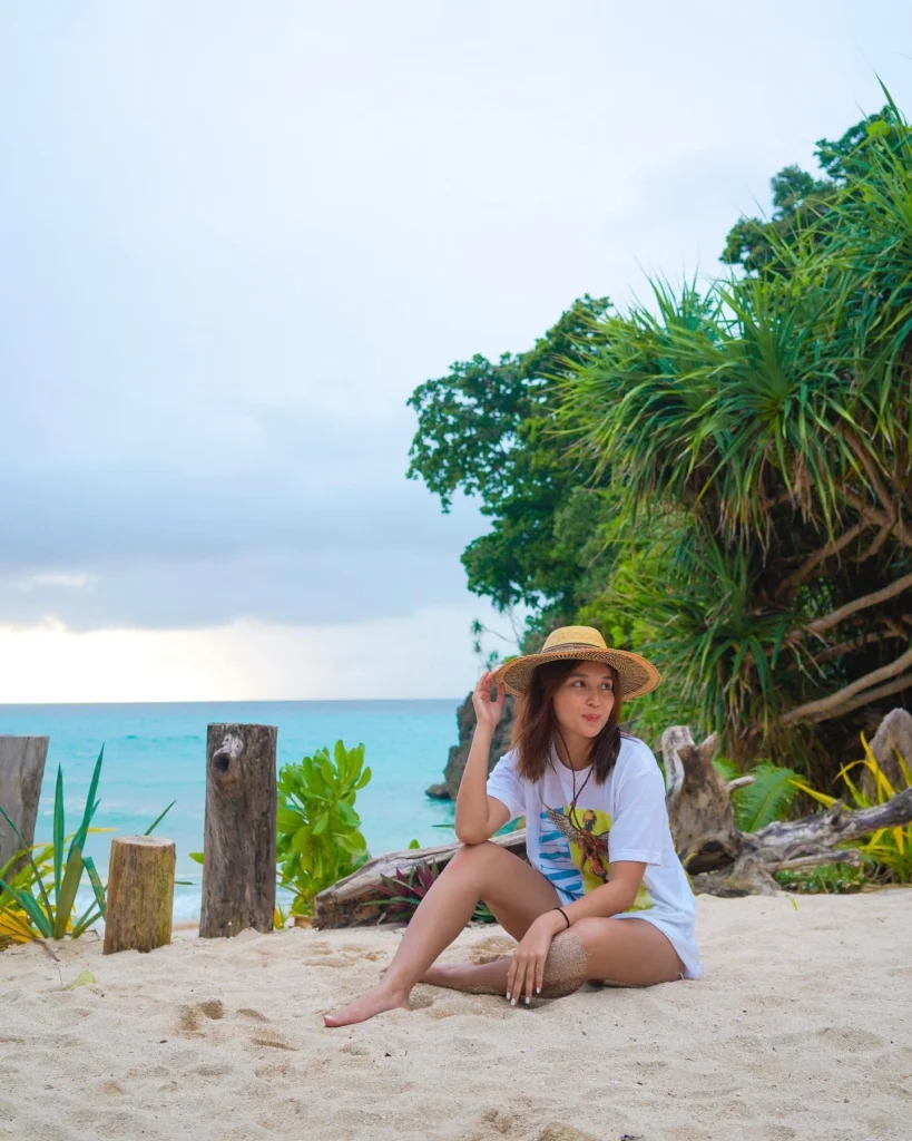Kathryn Bernardo in hot51 