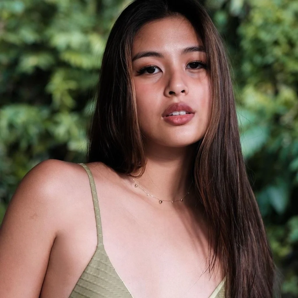 Gabbi Garcia in hot51