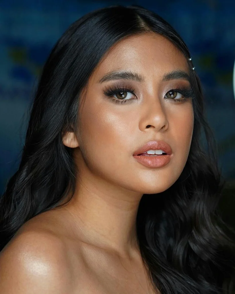 Gabbi Garcia in hot51