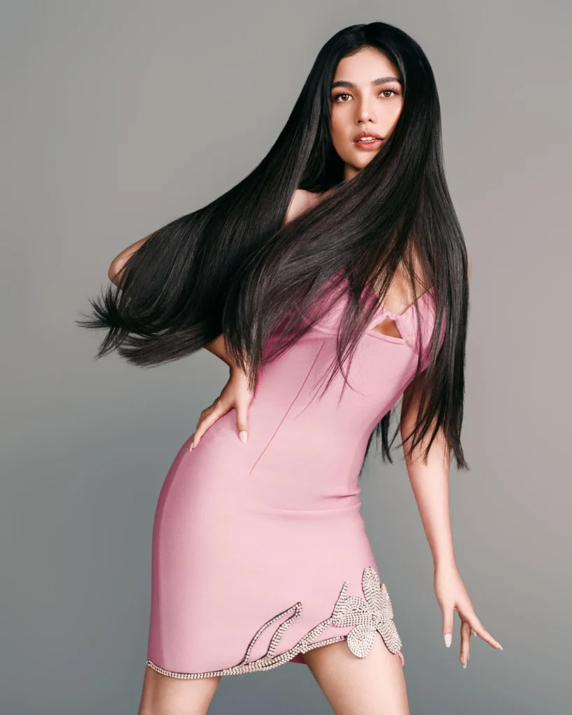 Jane De Leon in hot51
