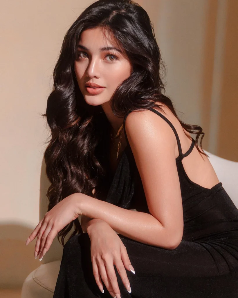 Jane De Leon in hot51 