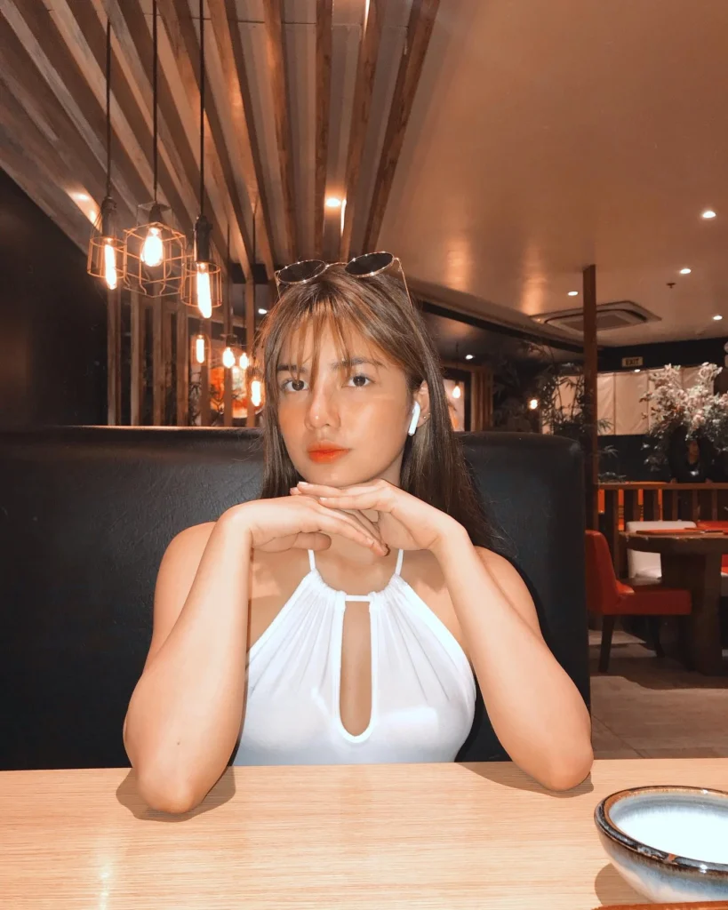 Jane De Leon in hot51