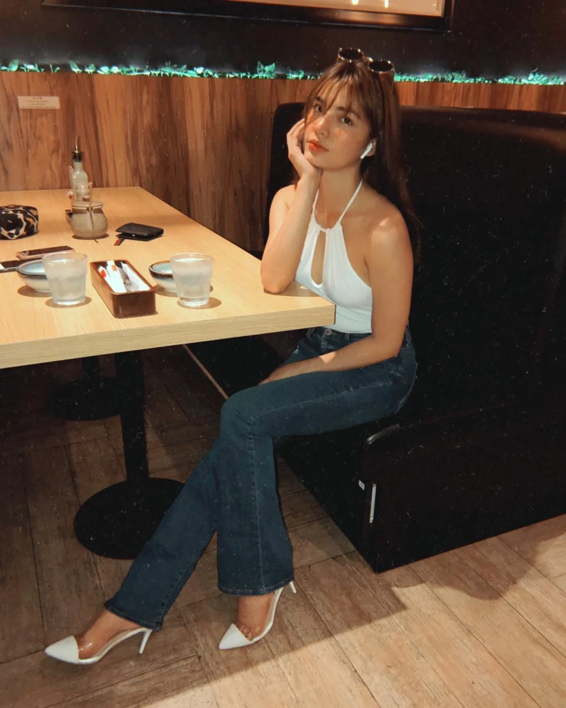 Jane De Leon in hot51