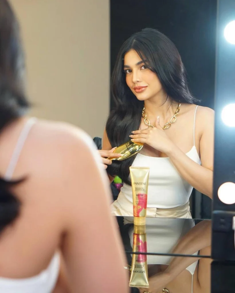 Jane De Leon in hot51