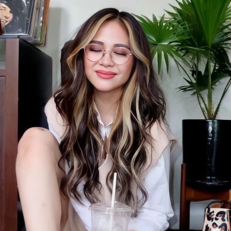 Janella Salvador in hot51
