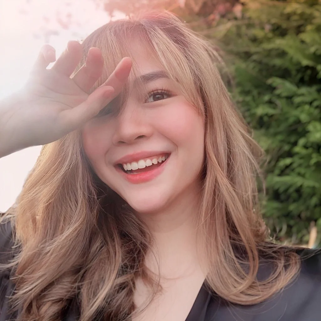 Janella Salvador in hot51 