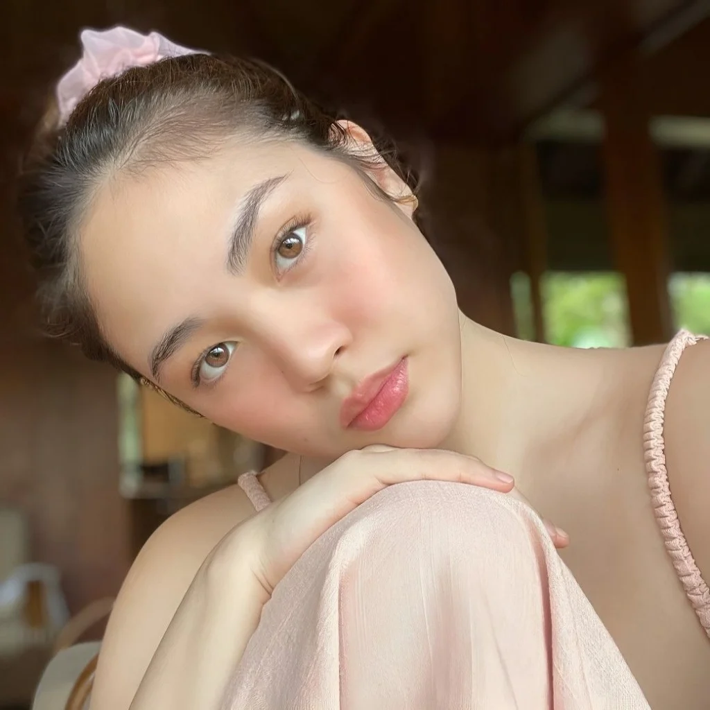 Janella Salvador in hot51 