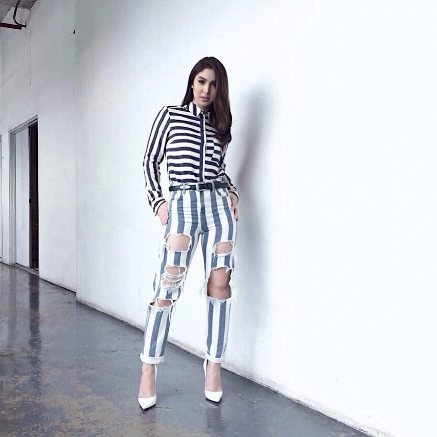 Julia Barretto in hot51