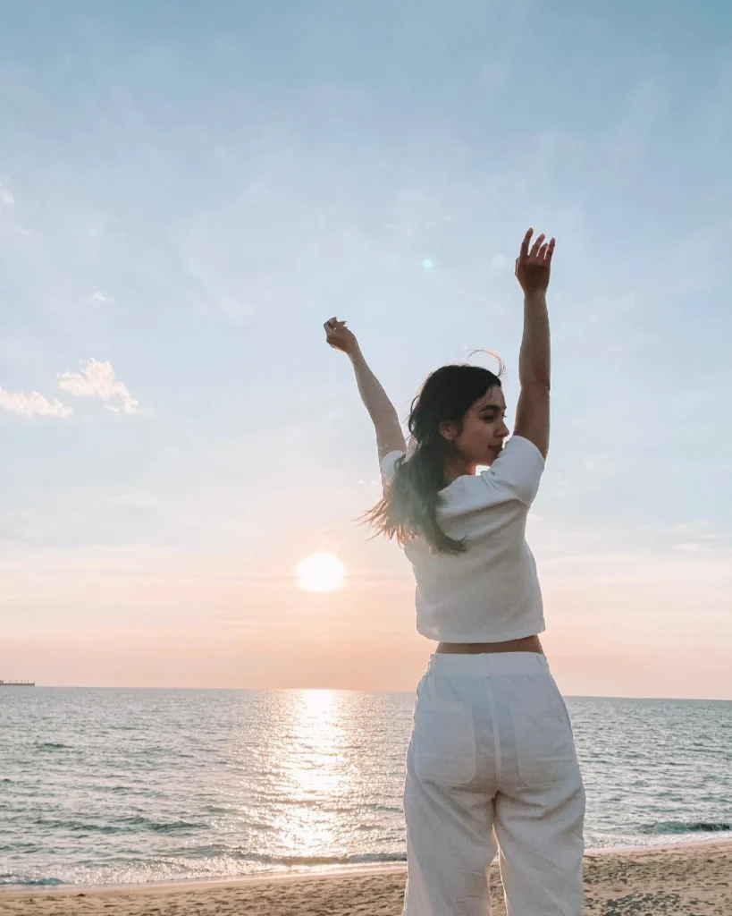 Julia Barretto in hot51 