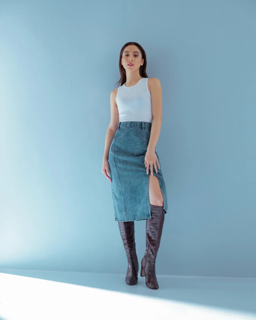 Julia Barretto in hot51 