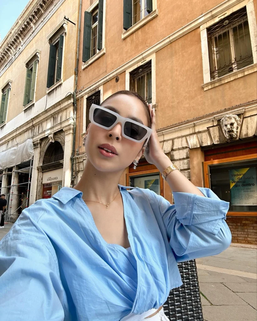 Julia Barretto in hot51 