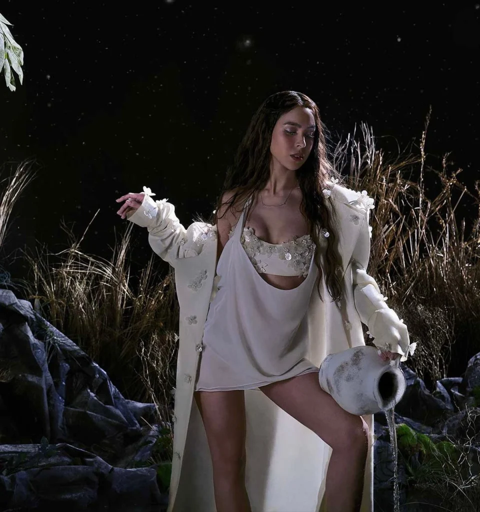 Julia Barretto in hot51