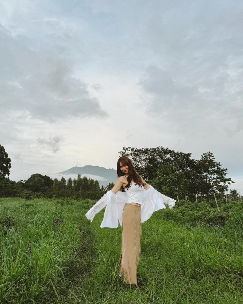 Julia Barretto in hot51