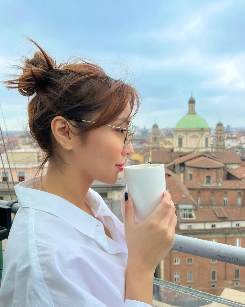 Kathryn Bernardo in hot51