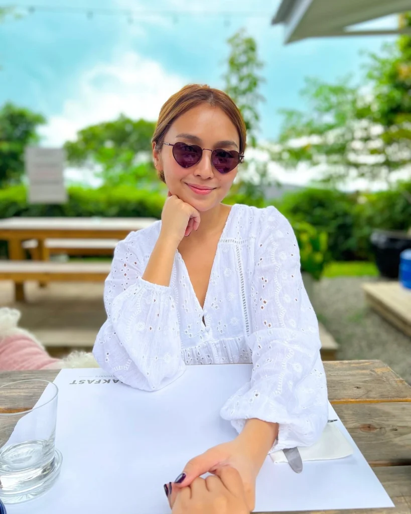 Kathryn Bernardo in hot51