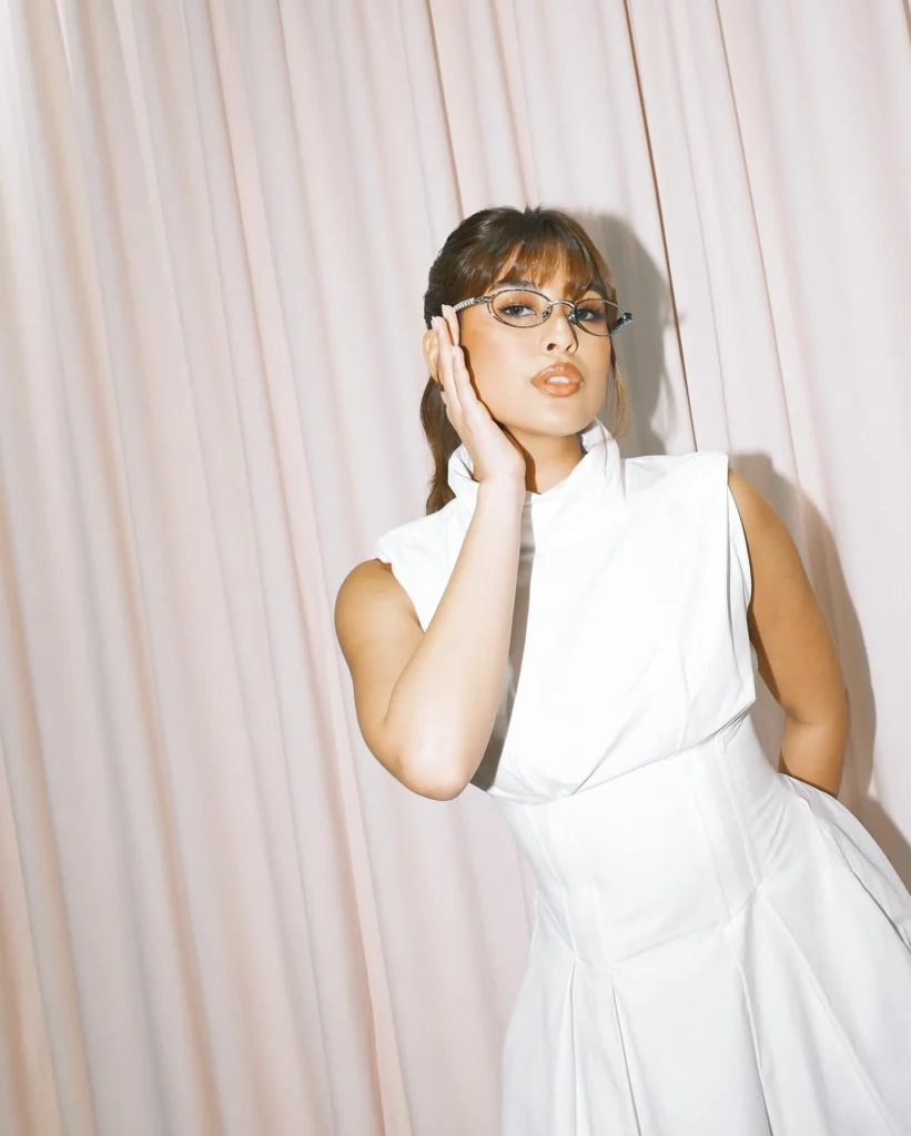 Gabbi Garcia in hot51