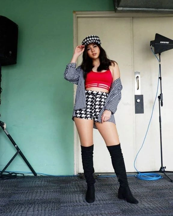 Janella Salvador in hot51