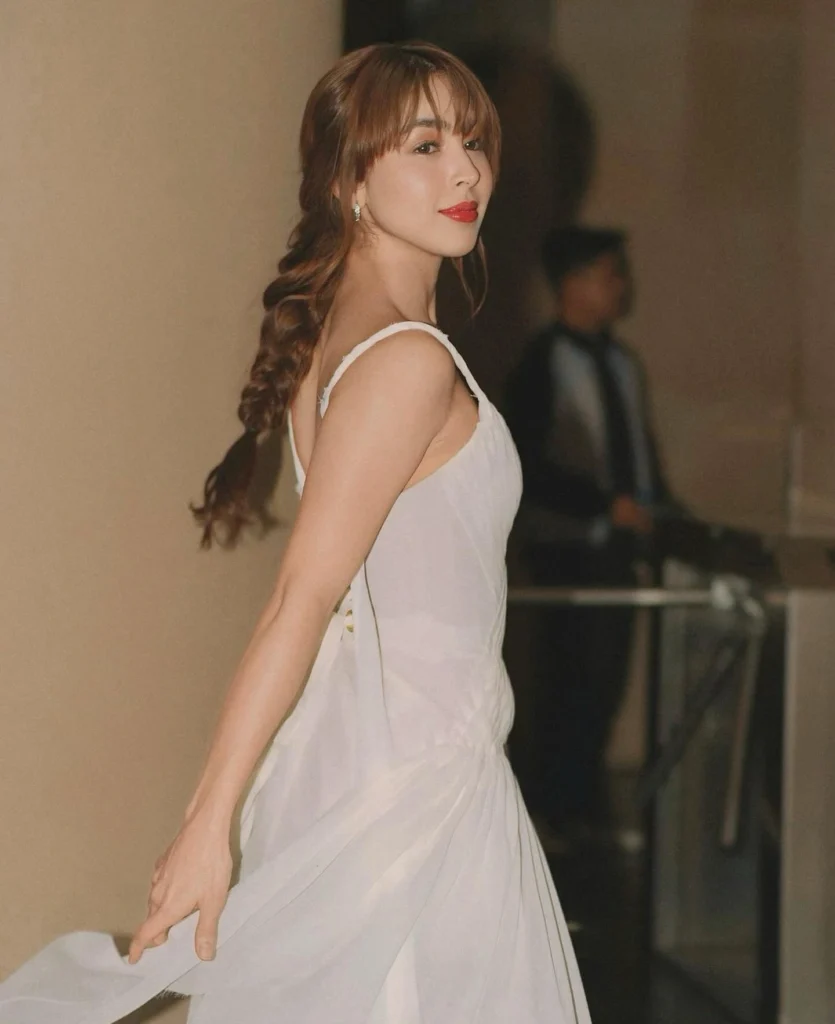 Julia Barretto in hot51
