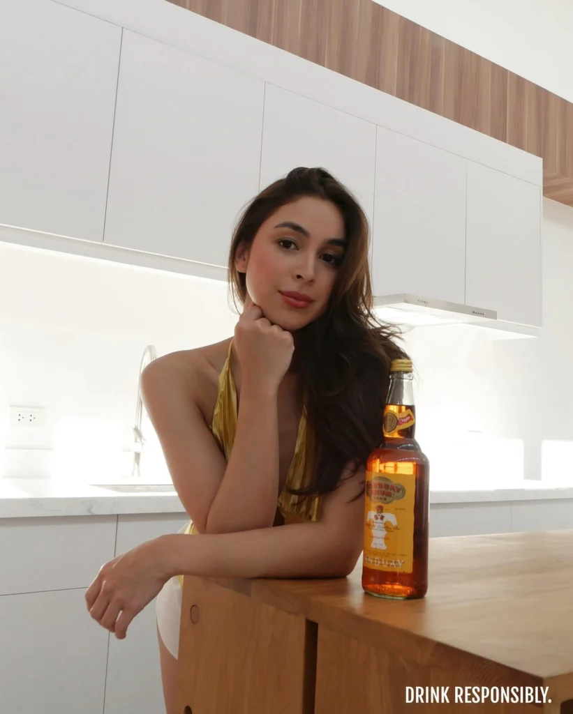 Julia Barretto in hot51