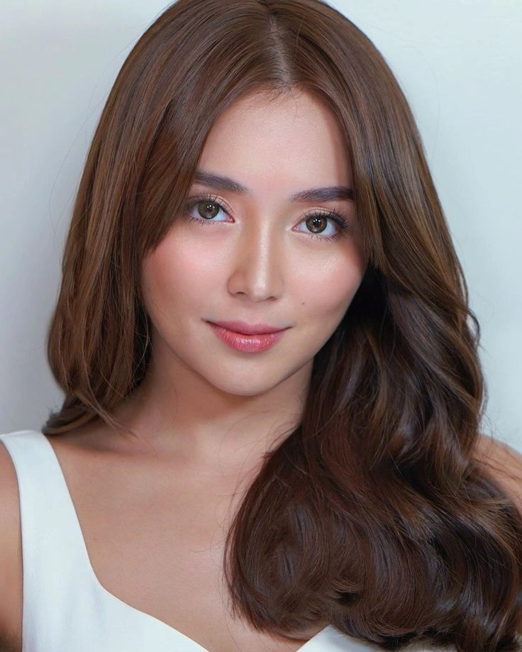 Kathryn Bernardo in hot51