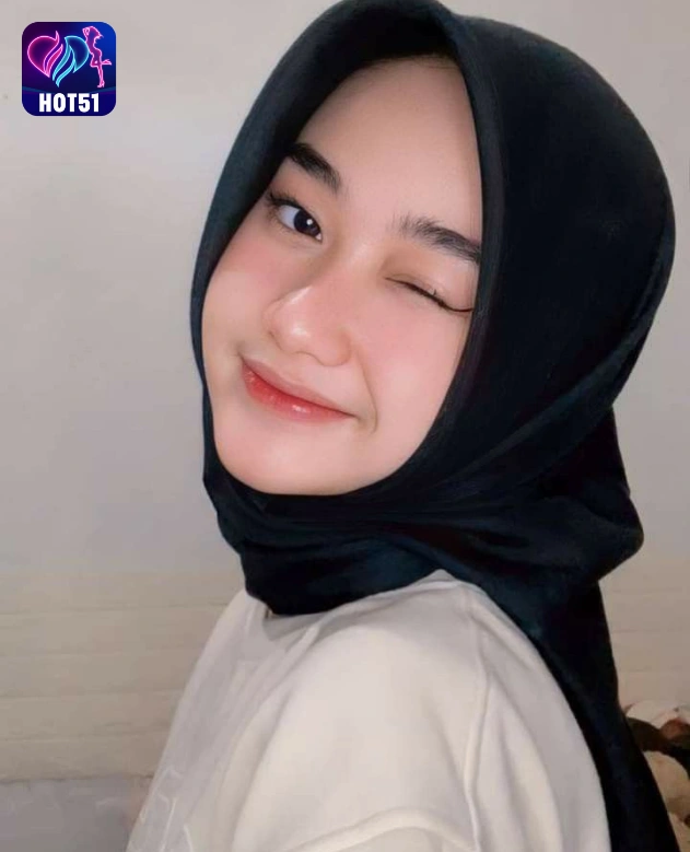 Hot51 vs MLive Perbandingan Aplikasi Live Streaming Populer di Indonesia